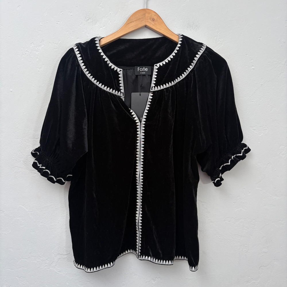 Fate Puff Sleeve Embroidered Velvet Top Women Size Medium Black New - Picture 1 of 12